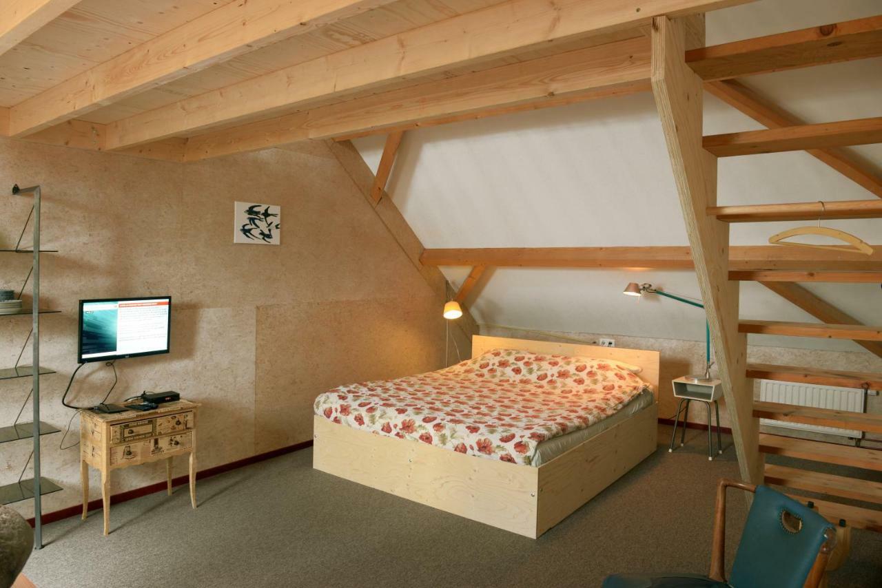 Heinkenszand Historische Boerderij Familiekamer المظهر الخارجي الصورة